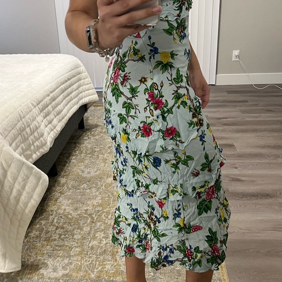 ASOS Warehouse midi dress with ruffles in floral print - Picture 9 of 10